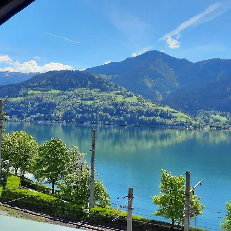 Appartement Harrer Проживание в семье